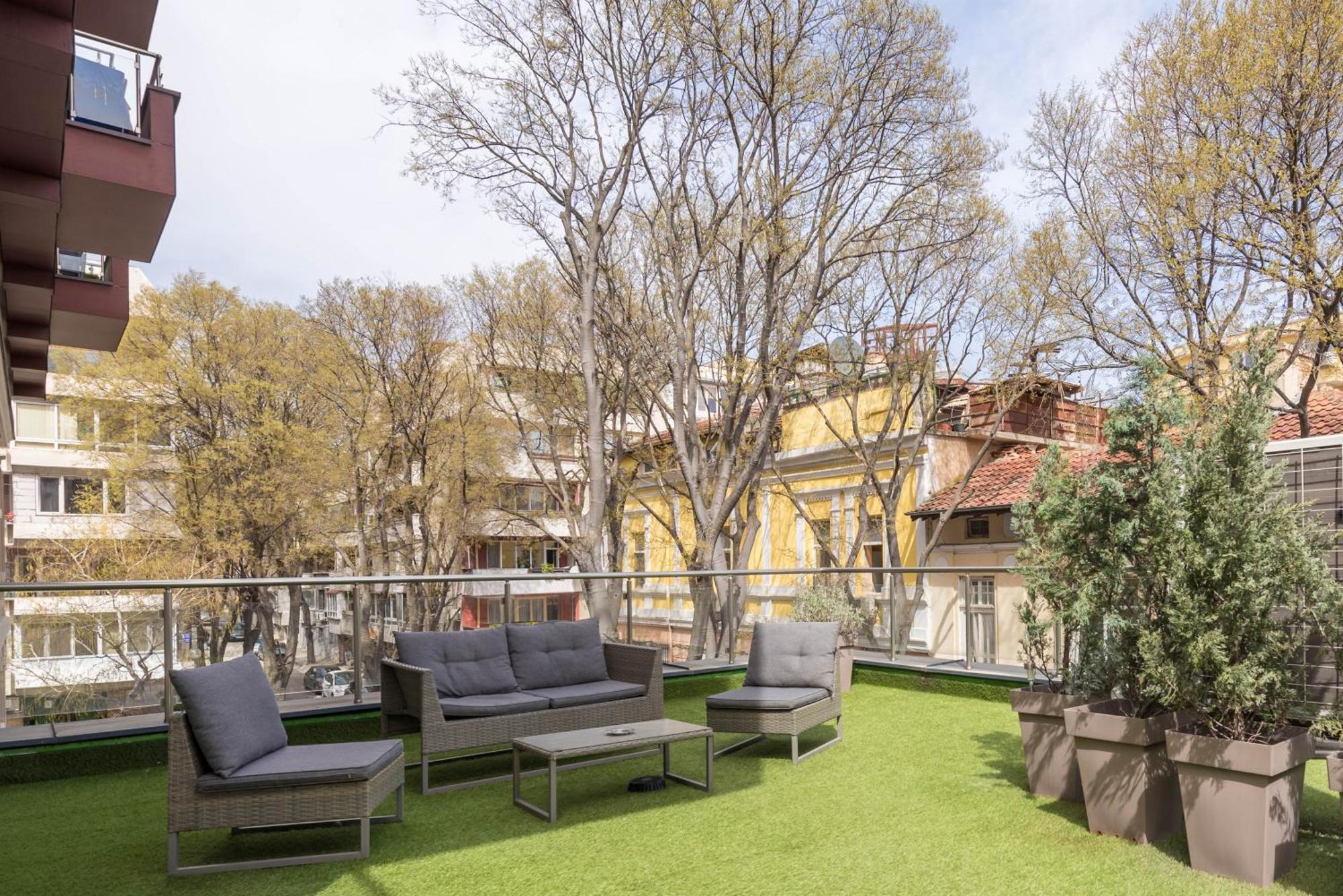Two Bedroom Cathedral View Apartment Varna Exterior photo